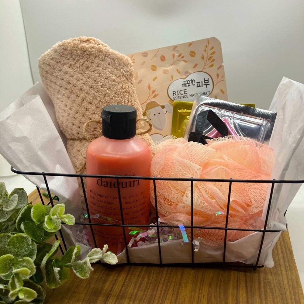 Mother’s Day gift basket with self care items